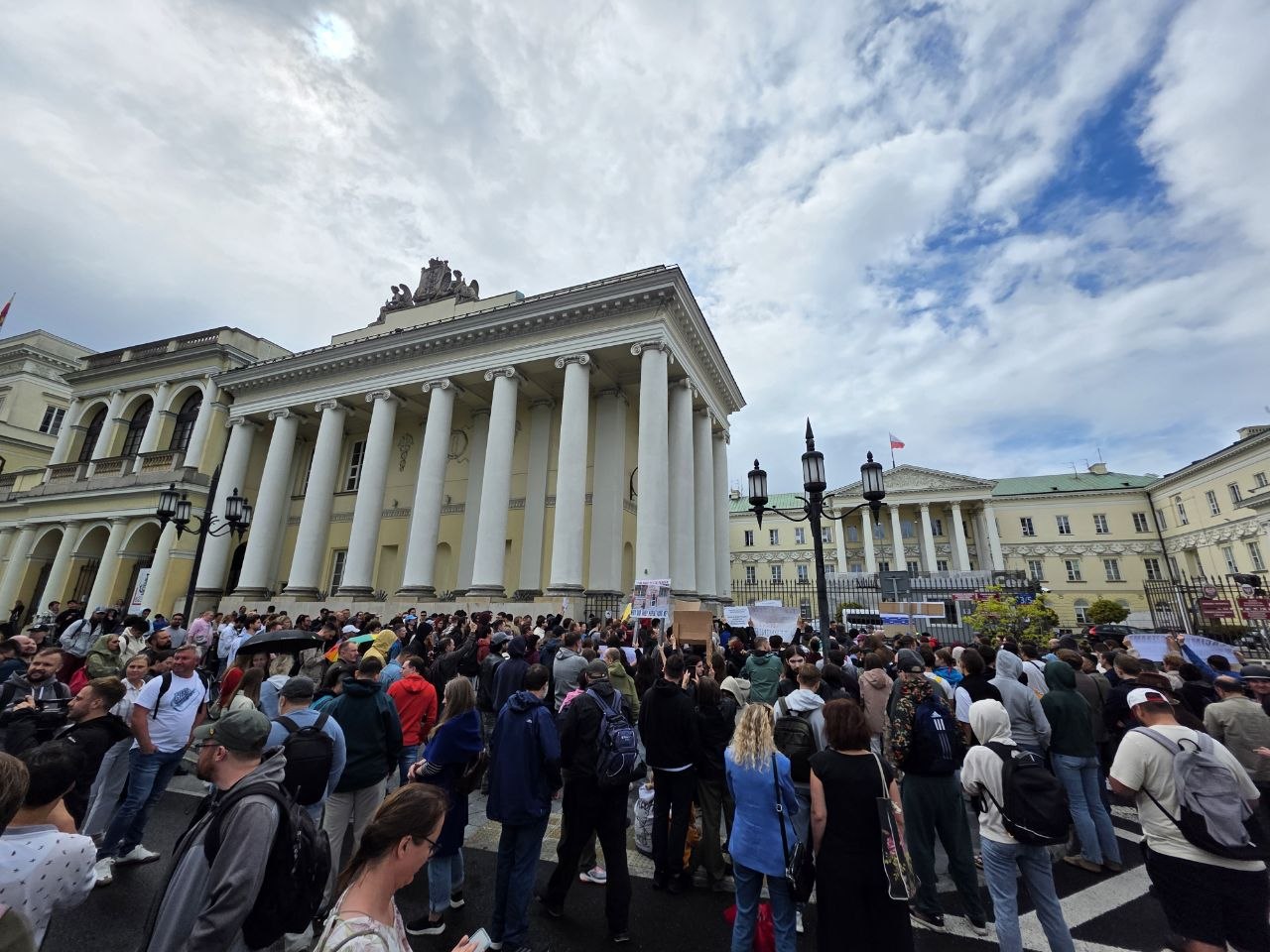 Foreigners' protest at the Mazovian Voivodeship Office, Warsaw, 24 August 2026 (2)